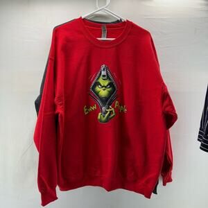 New custom made Grinch Gildan brand red sweatshirt never worn. XL